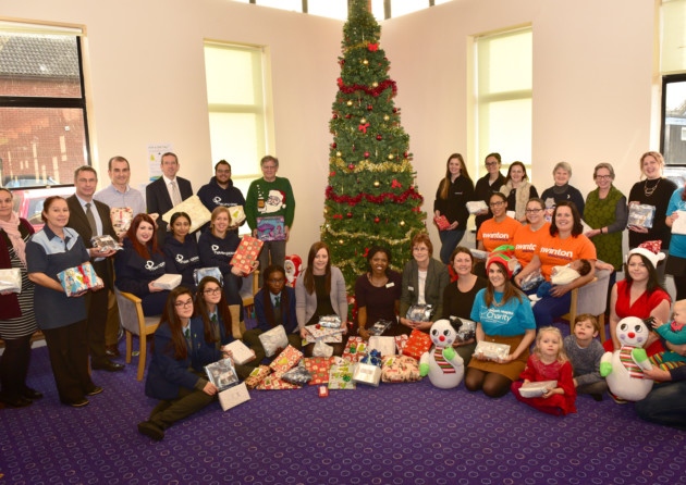 giving to a family in need at christmas
